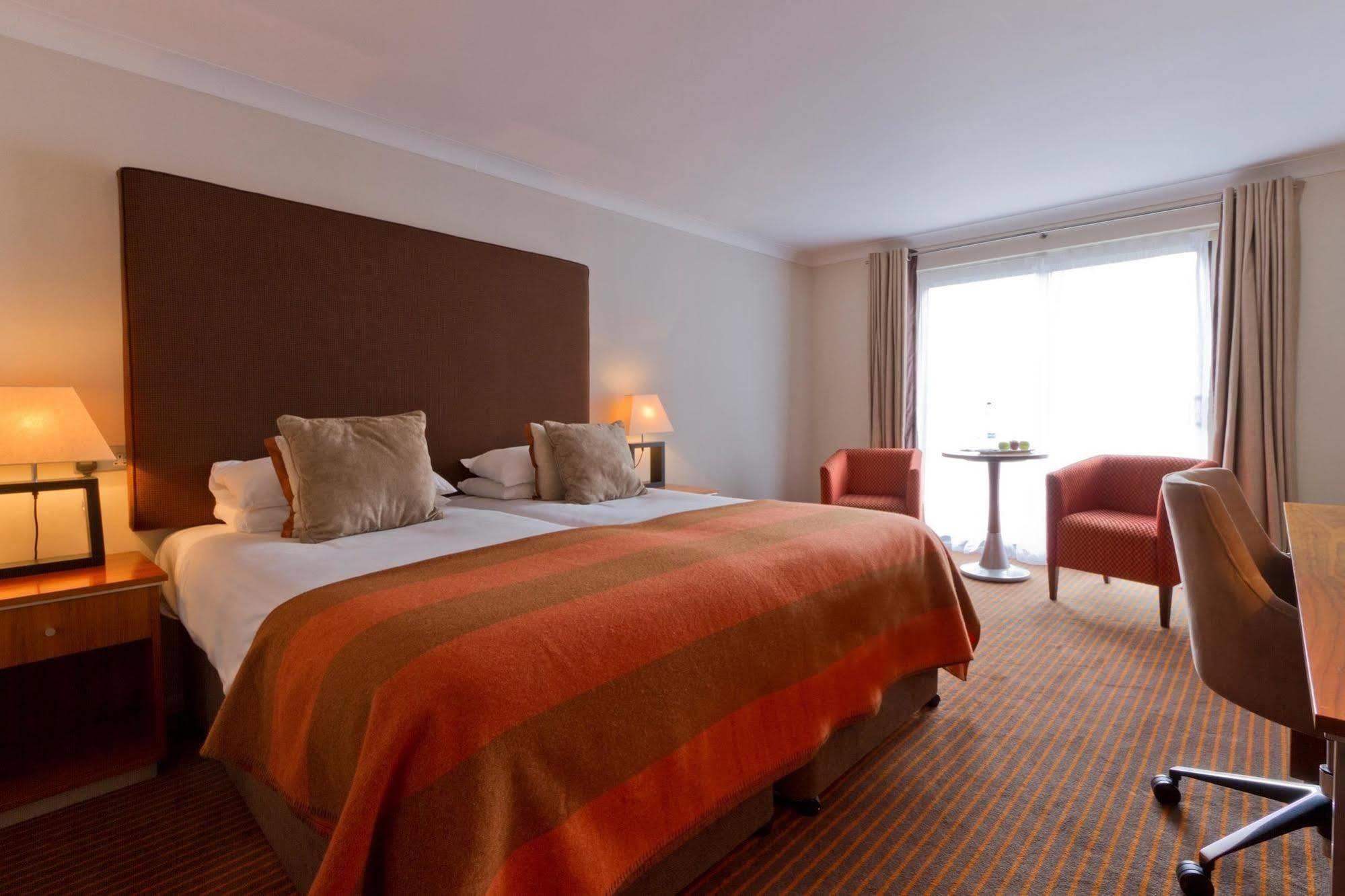 เดอ เวียร์ สตาเวอร์ตัน เอสเทท Hotel ดาเวนทรี ภายนอก รูปภาพ